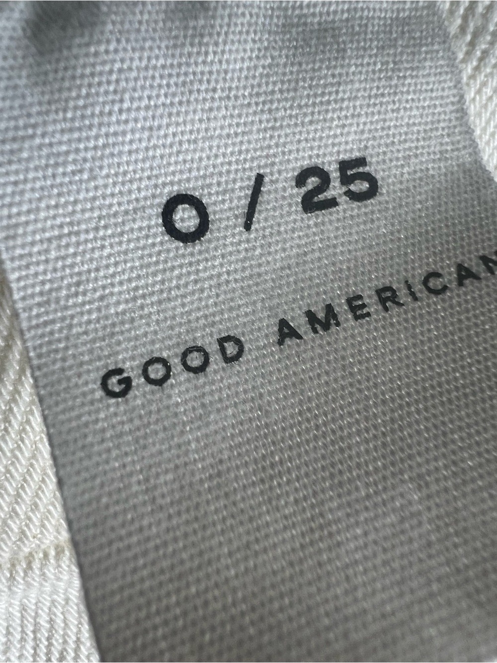NWOT $168 Good American Good ’90s Relaxed Straight Leg White Jeans 0/25 - Picture 6 of 8